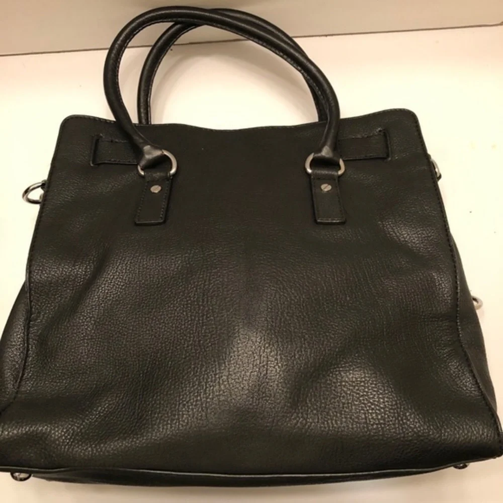 Michael Kors very beautiful