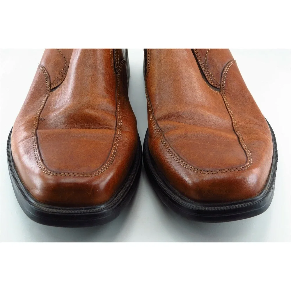 Nunn Bush conditions shoe
