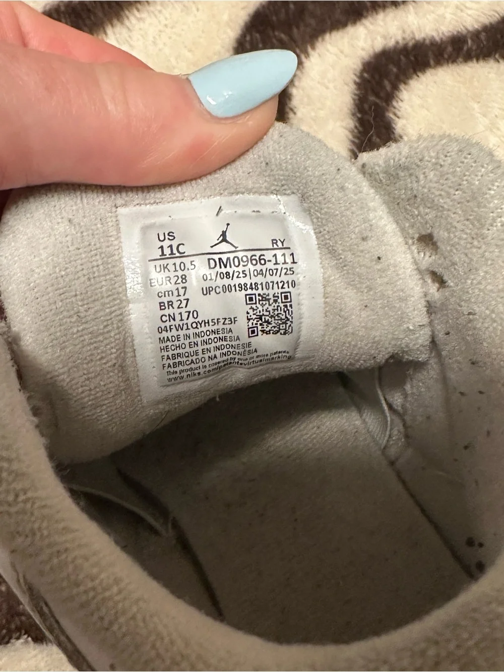 Jordan stylish sneakers