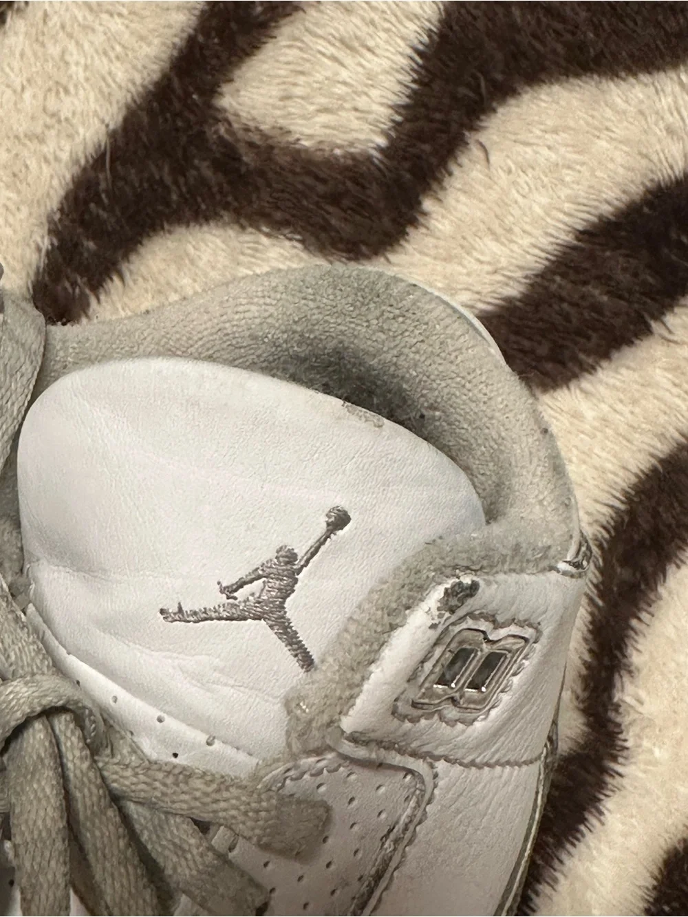 Jordan stylish sneakers