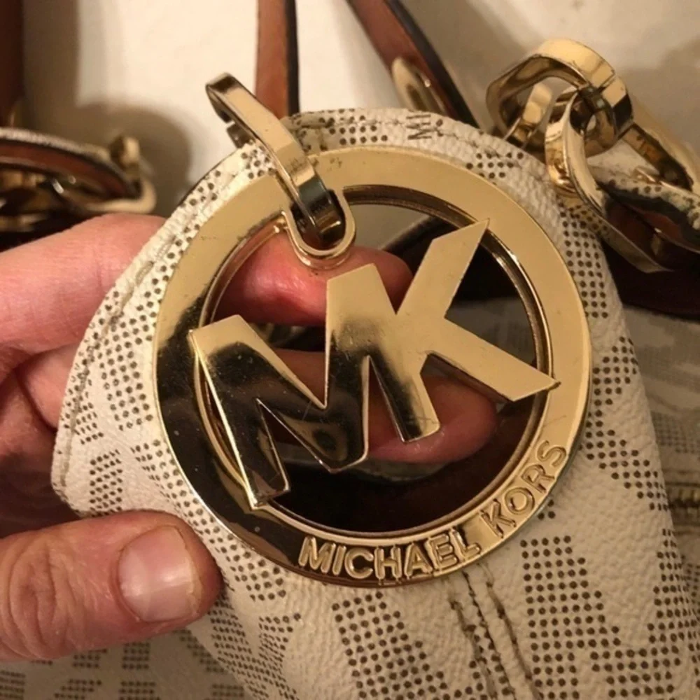 Michael Kors few marks