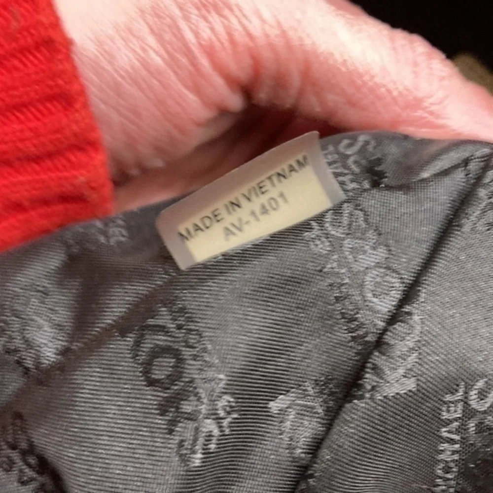 Michael kors black leather tote bag