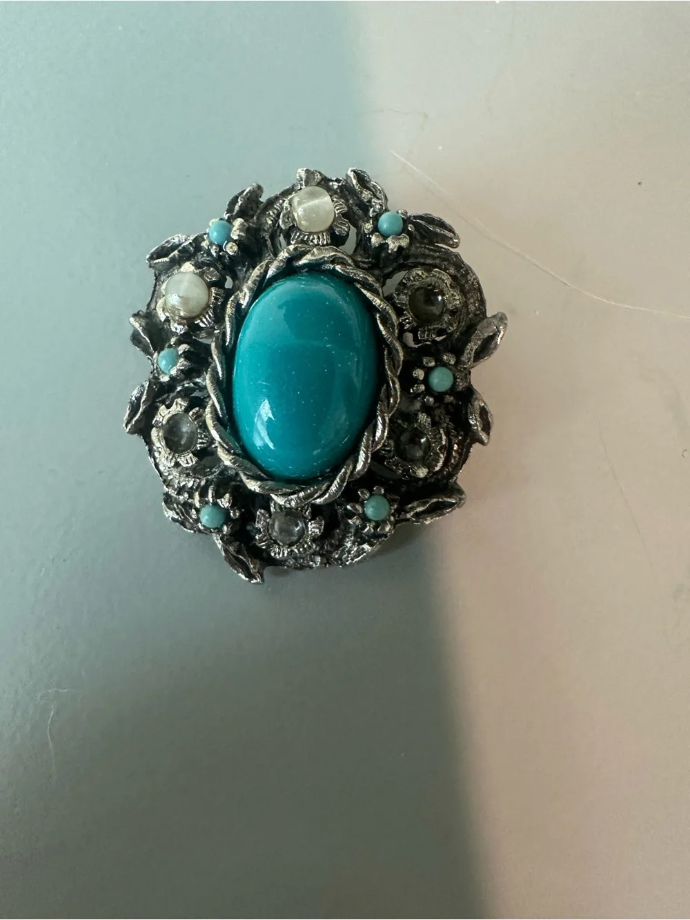 Vintage-Style Turquoise Blue Cabochon Brooch and Clip-On Earrings Set