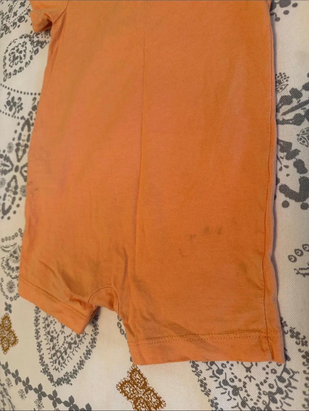 Carters short staining