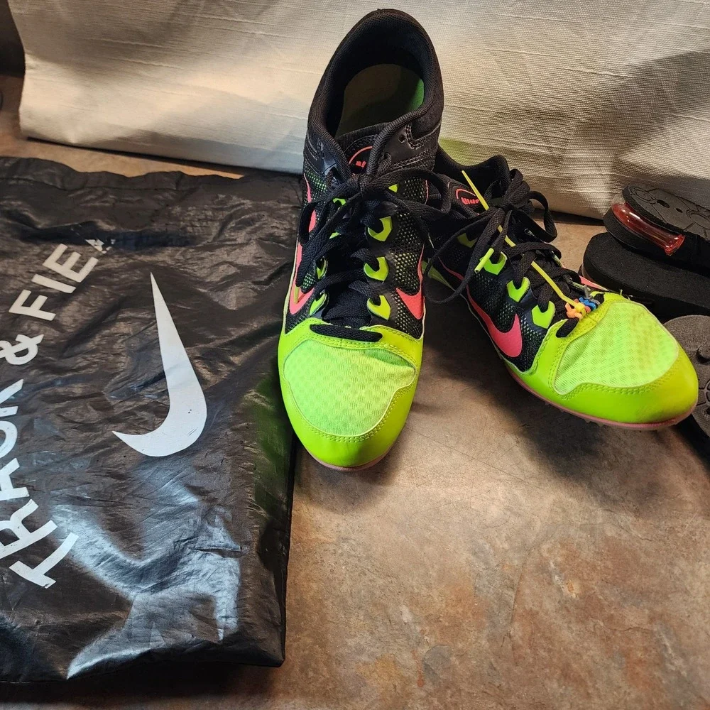 Nike field uk