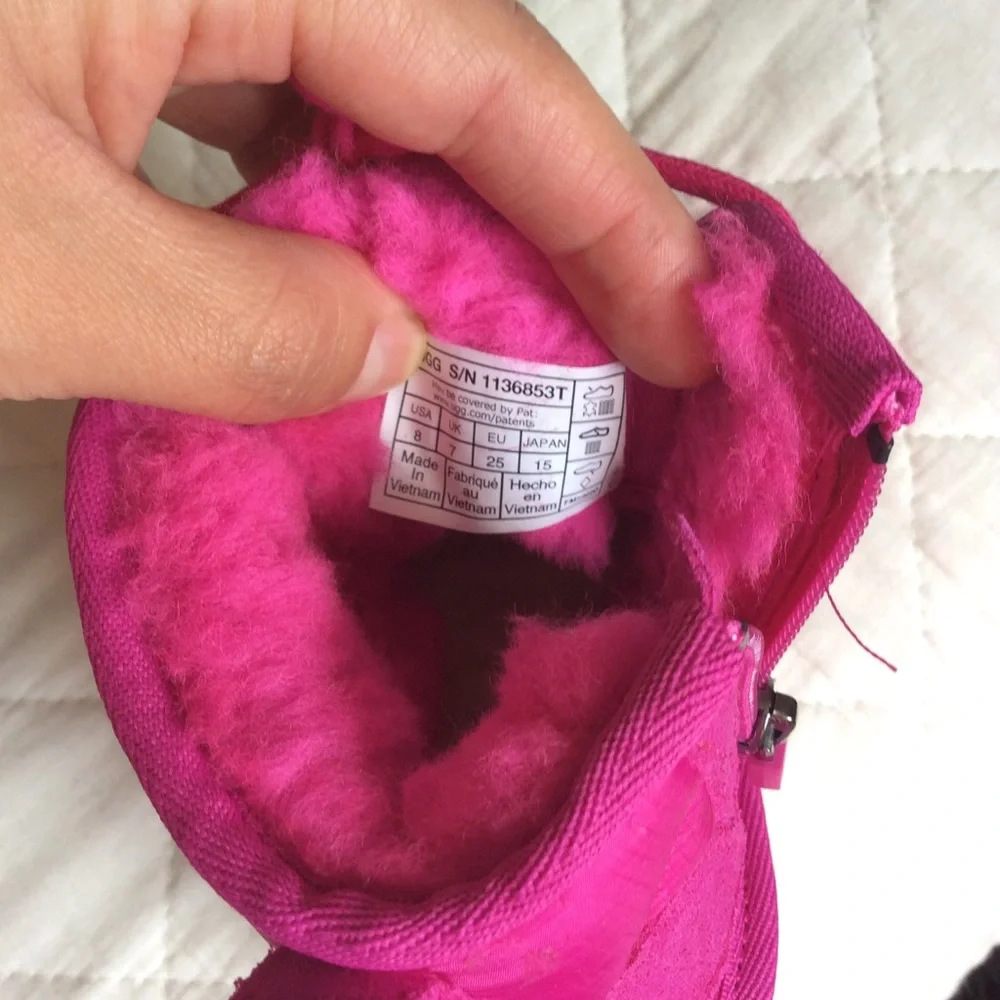 UGG neumel toddler