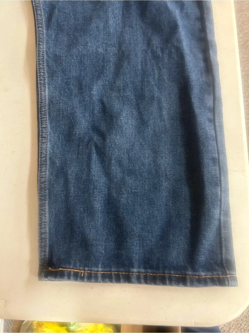 Levis relaxed fit