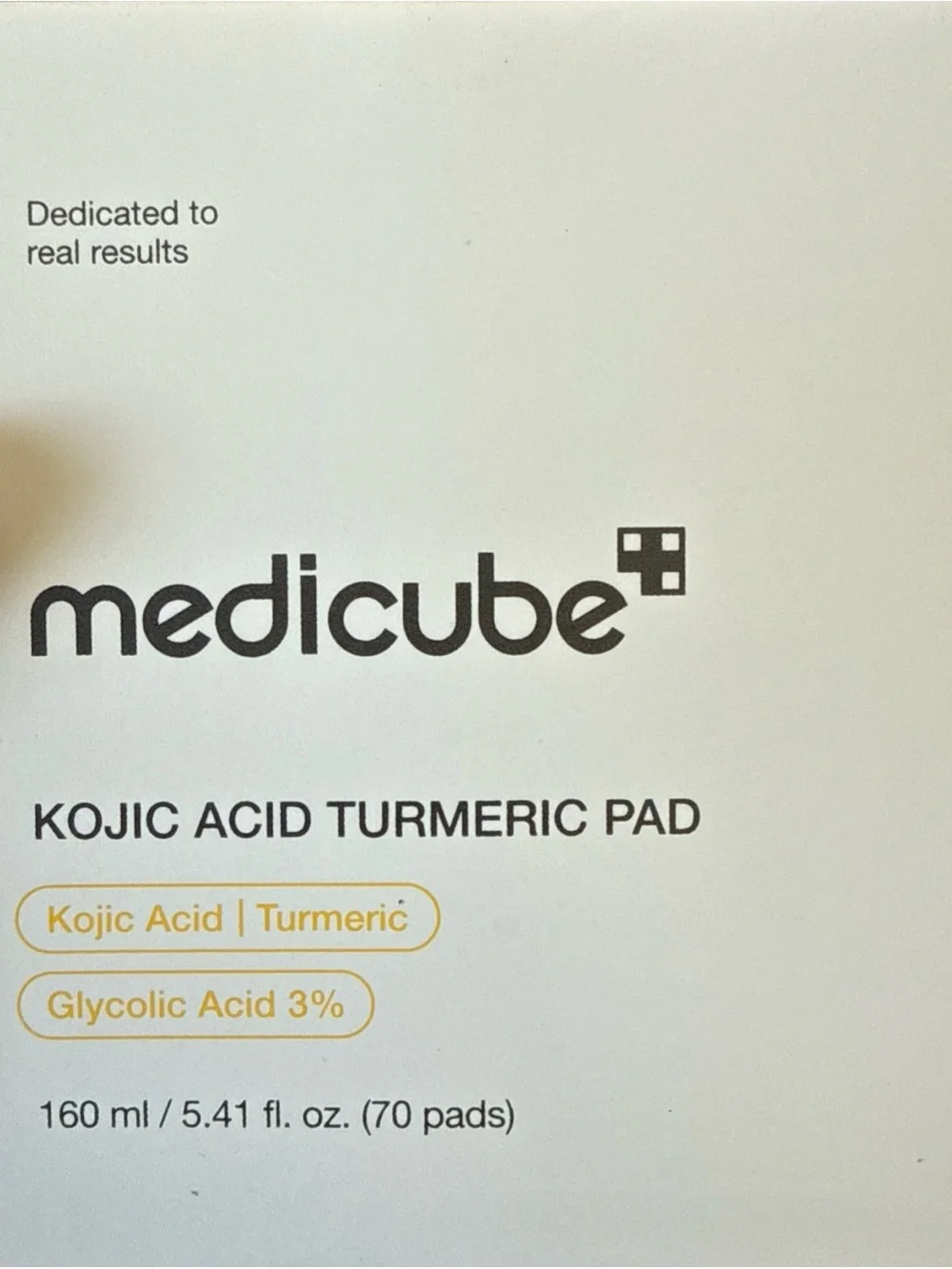 Medicube Kojic Acid Turmeric Toner Pads – White & Yellow
