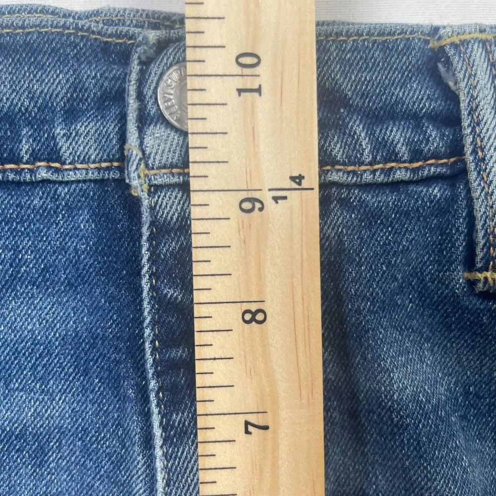 Levis measurements waist
