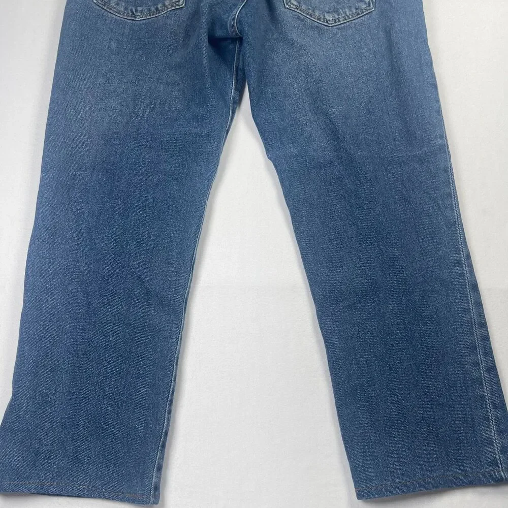 Levis measurements waist
