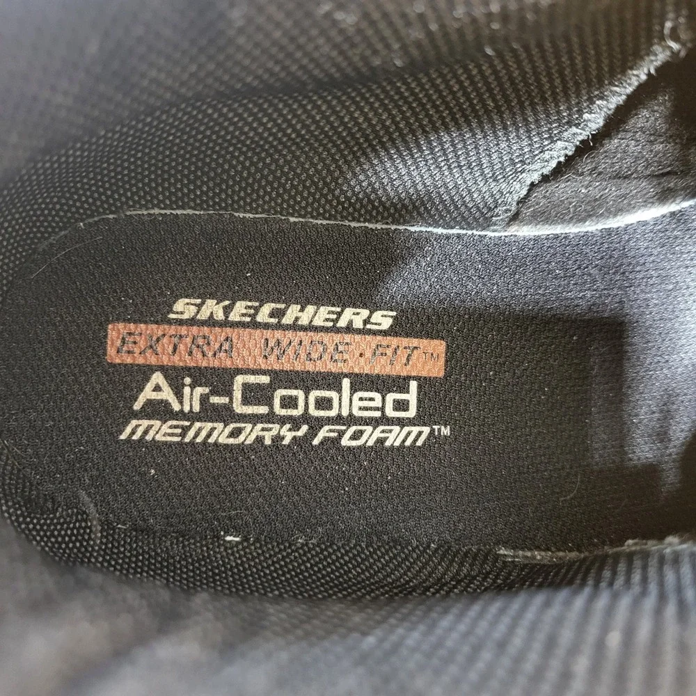 Skechers relaxed fit