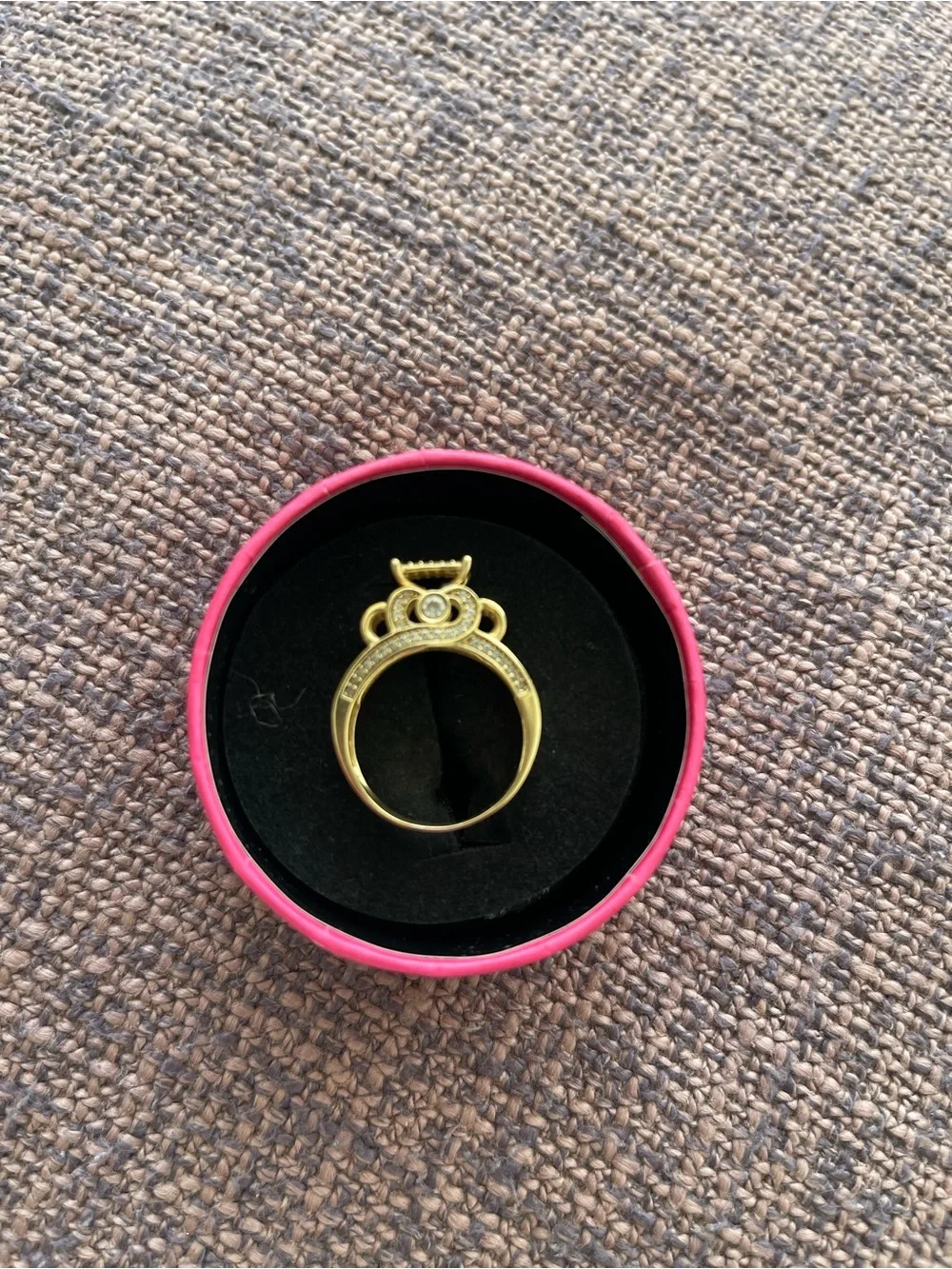Anillo de compromiso de 14k bold gold