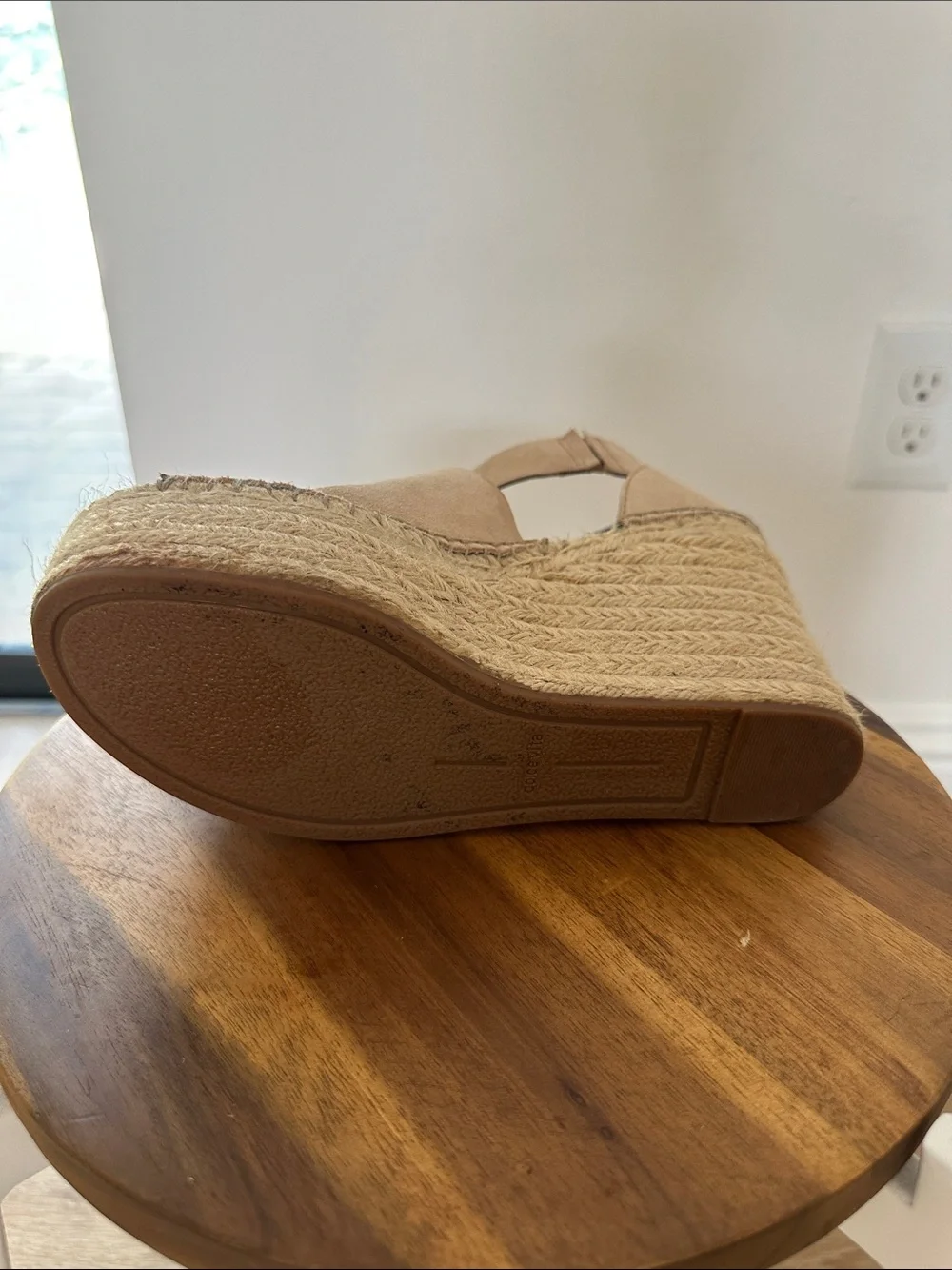 Dolce Vita suede upper