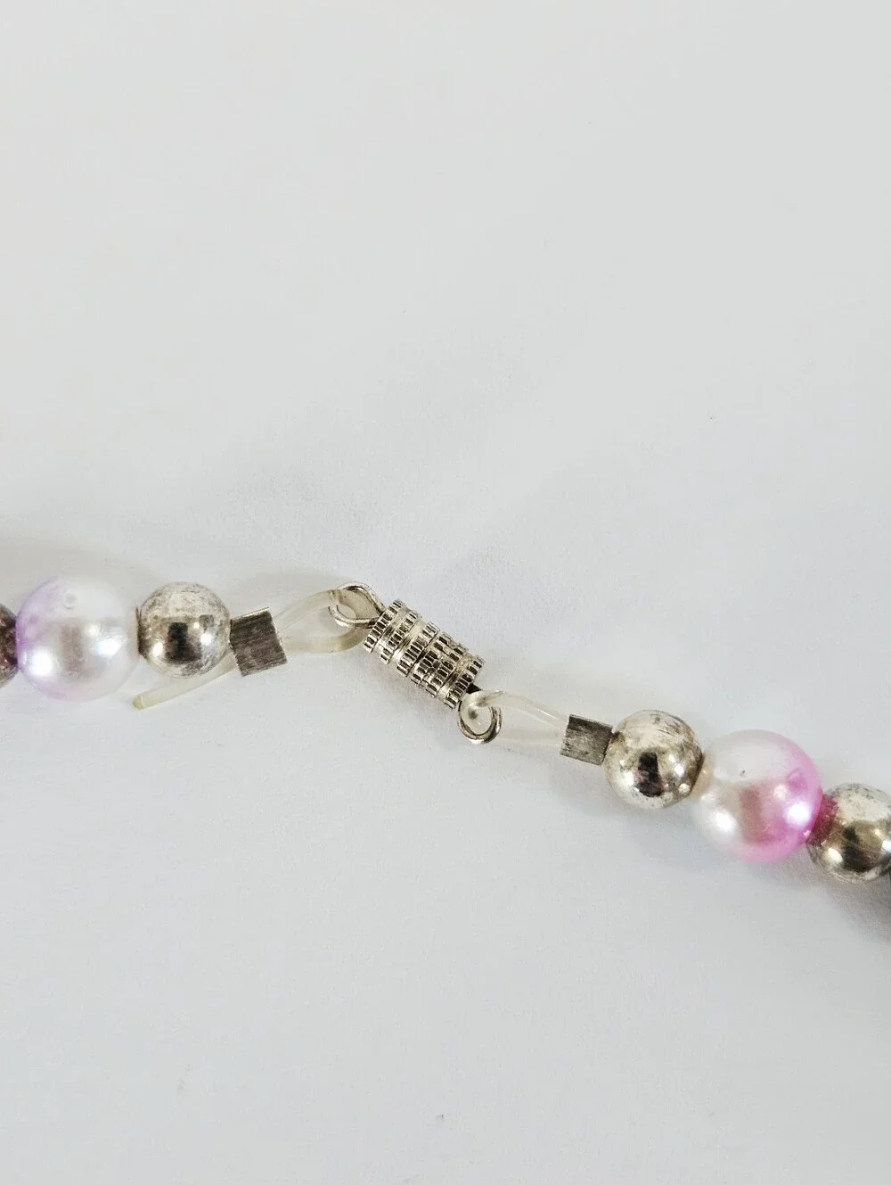 Vintage Beaded Crystal Faceted Lucite Pastel Faux Pearl Screw Clasp Necklace
