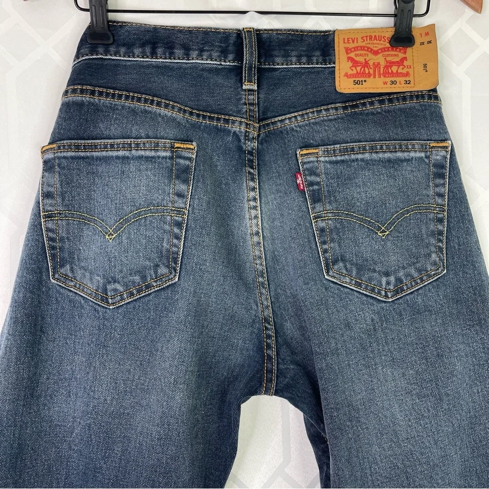 Levis brand levi