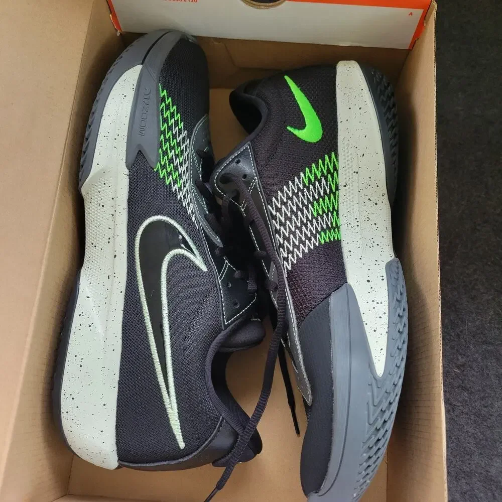 NIKE AIR ZOOM G.T. CUT ACADEMY BLACK/VOLT-ANTHRACITE SIZE‎ MEN'S 13