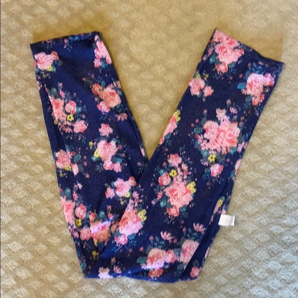 Source Unknown scarf pink blue