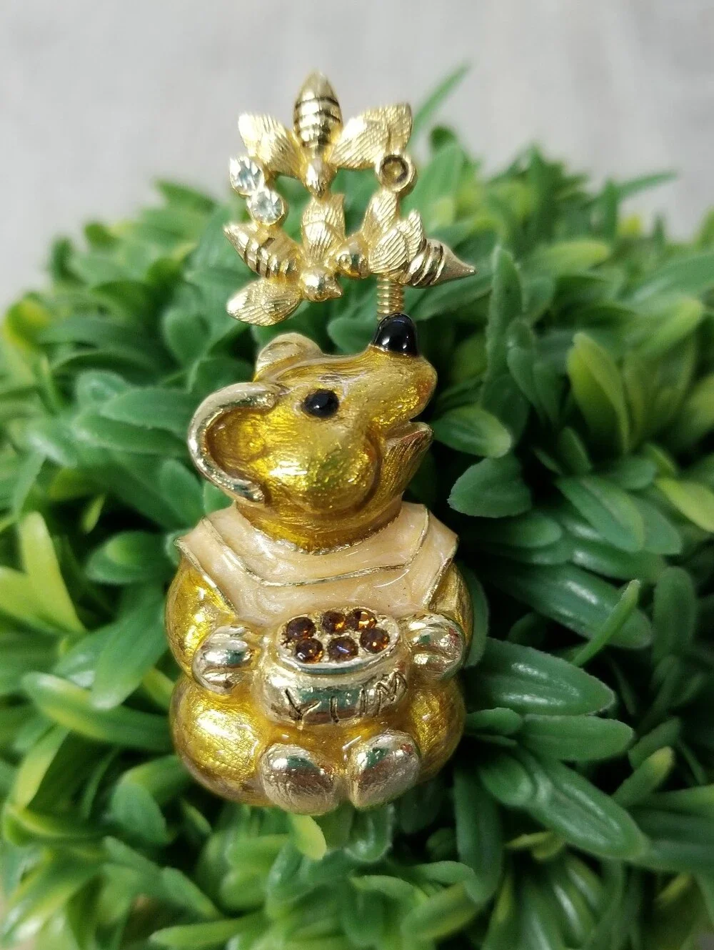 Vintage Bear W/honey Pot & Bees Brooch