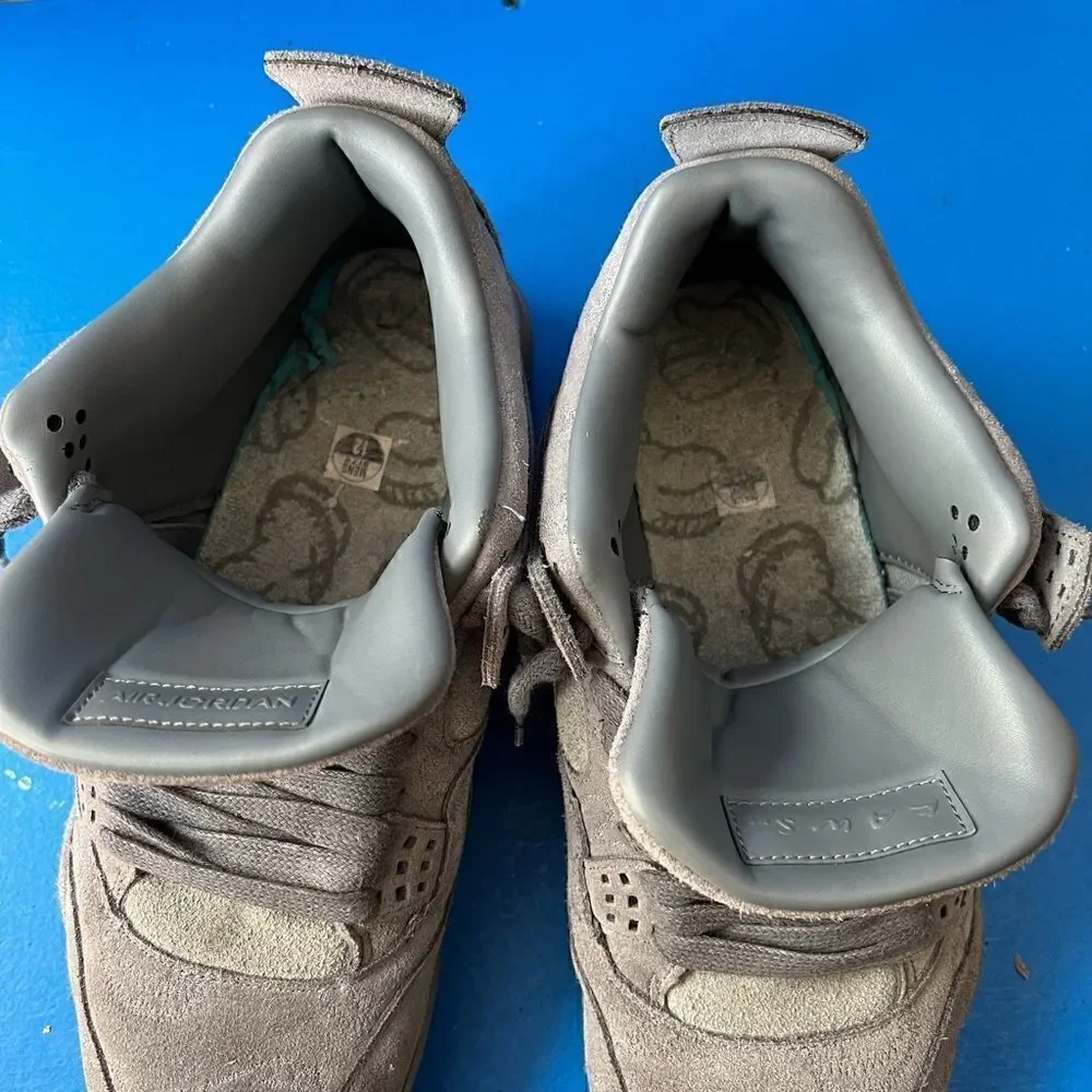 N/A 930155 kaws iv