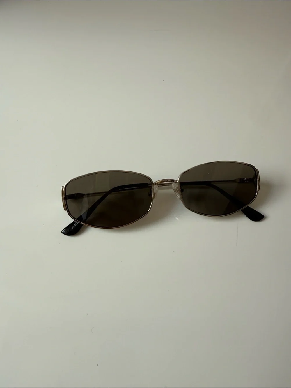 Classic Oval Metal Frame Sunglasses - Brown Lenses