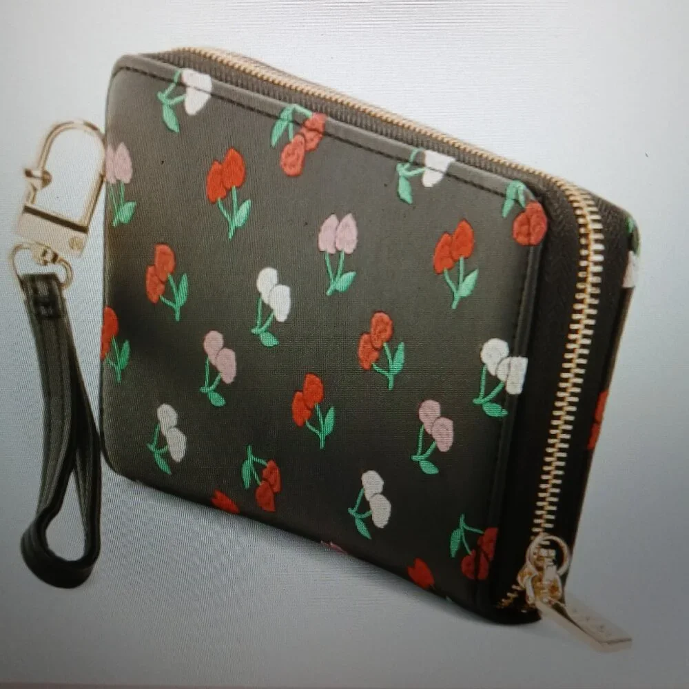Betsey Johnson betsey johnson