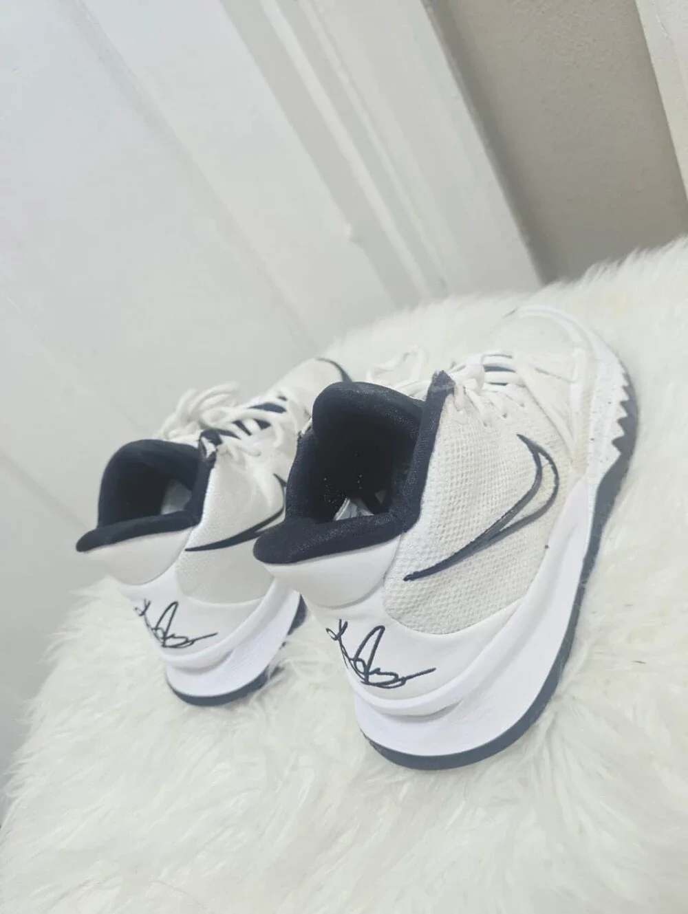 Nike Kyrie 7 TB White Black DA7767-100 Basketball Shoes Men's Tuxedo Size 6