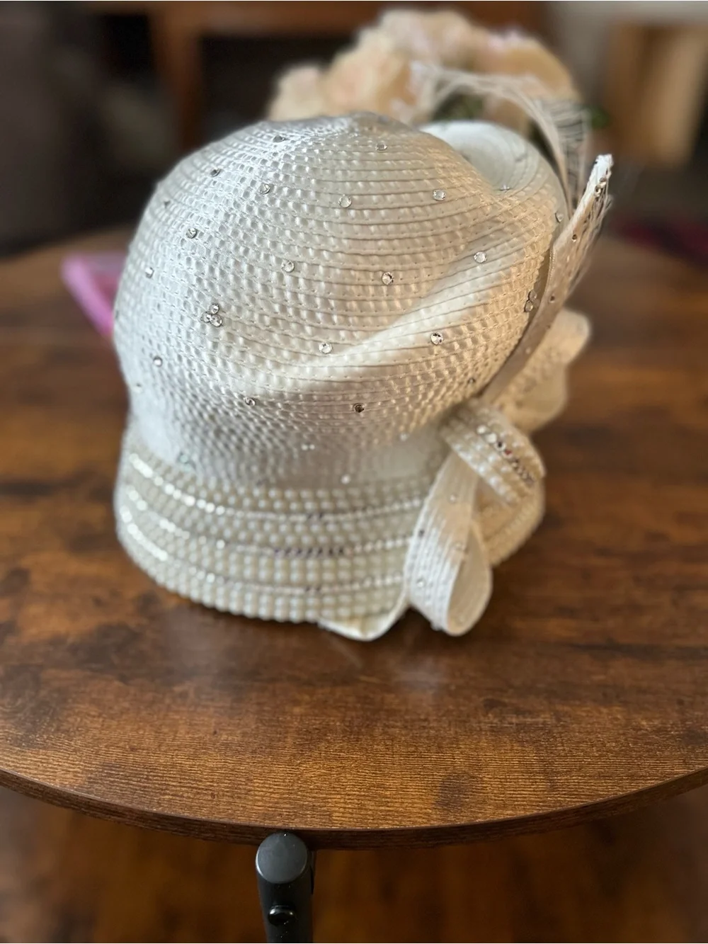 N/A elegant ivory
