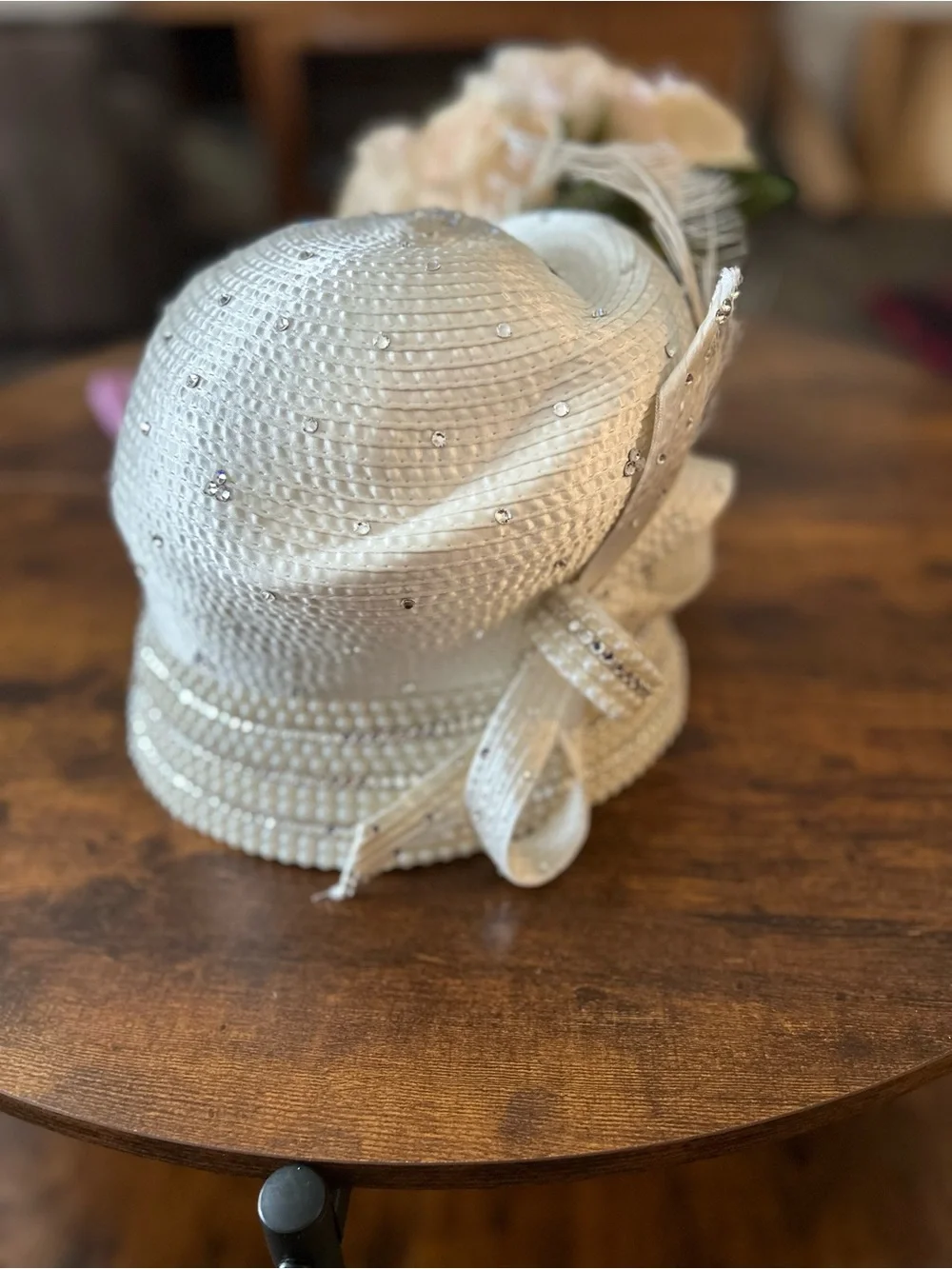 N/A elegant ivory