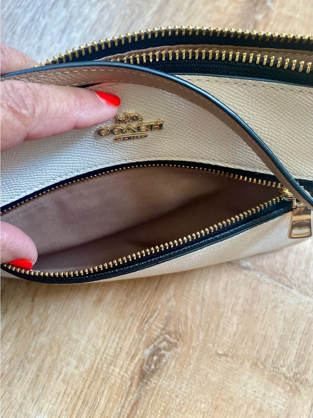 Coach stylish wristlet