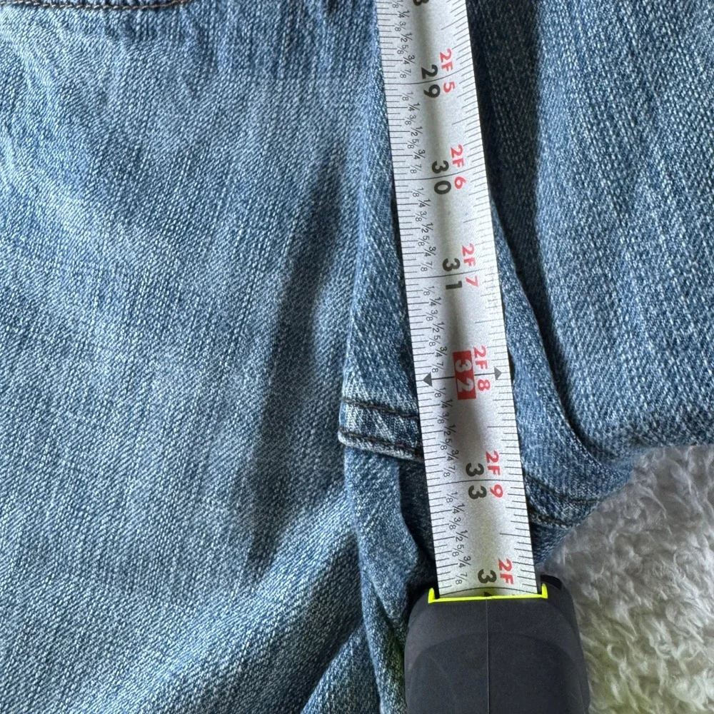 Levis any wear