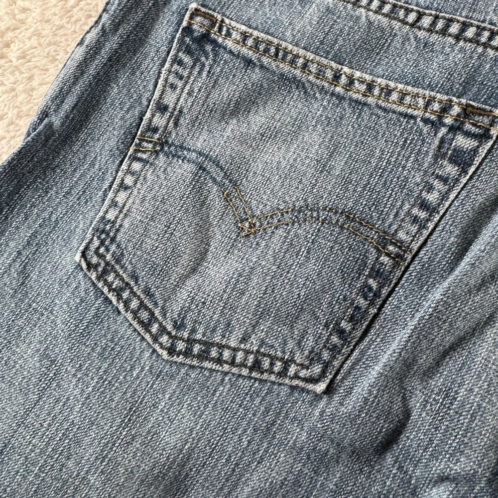 Levis any wear