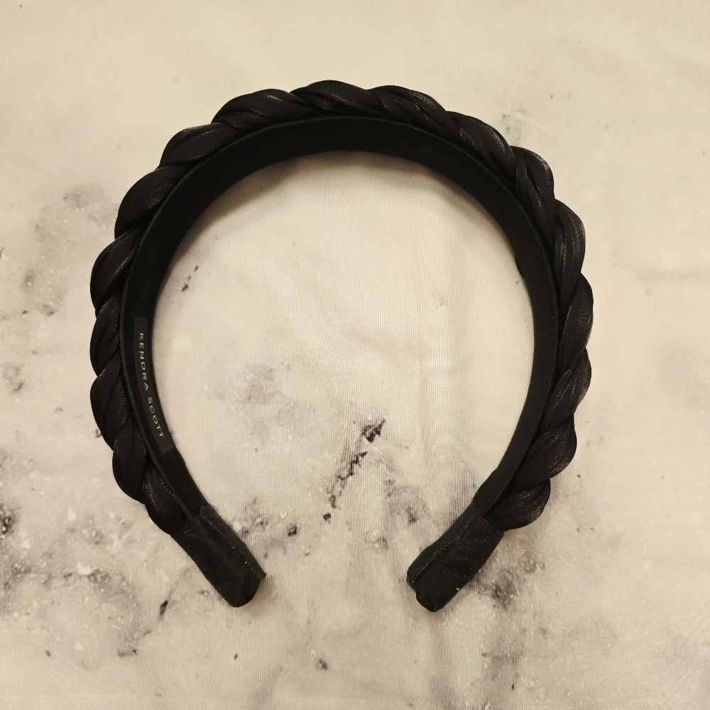 Kendra Scott new without