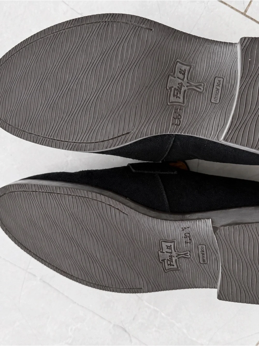 Flag Ltd classic style