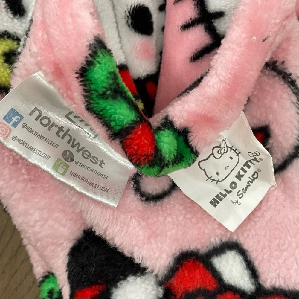 Hello Kitty taking offers
