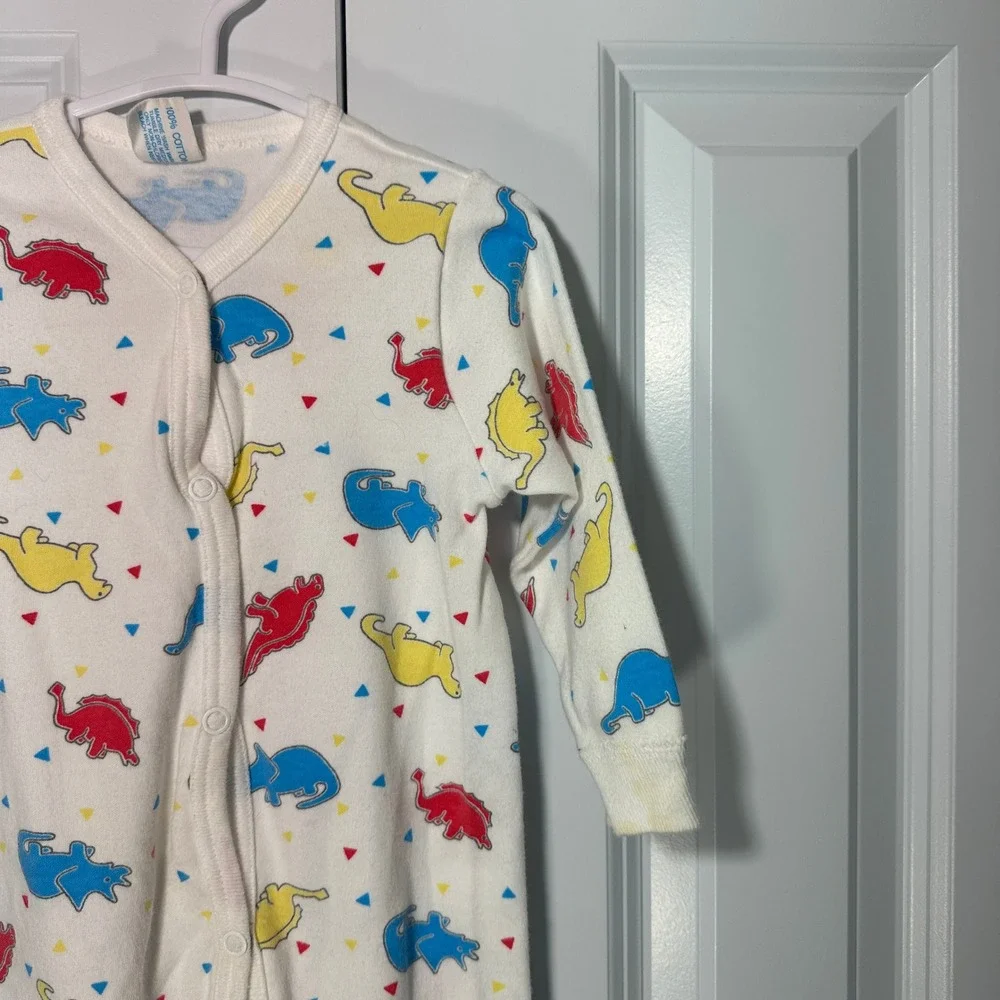Carters carter dinosaur