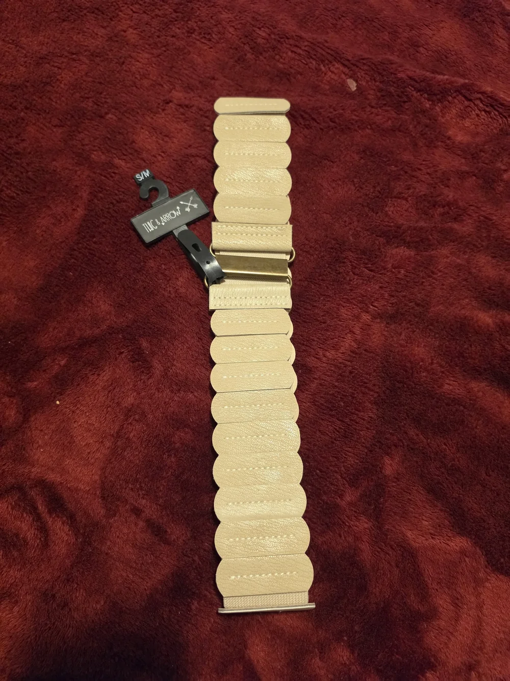 twig & arrow accessory scalloped simple