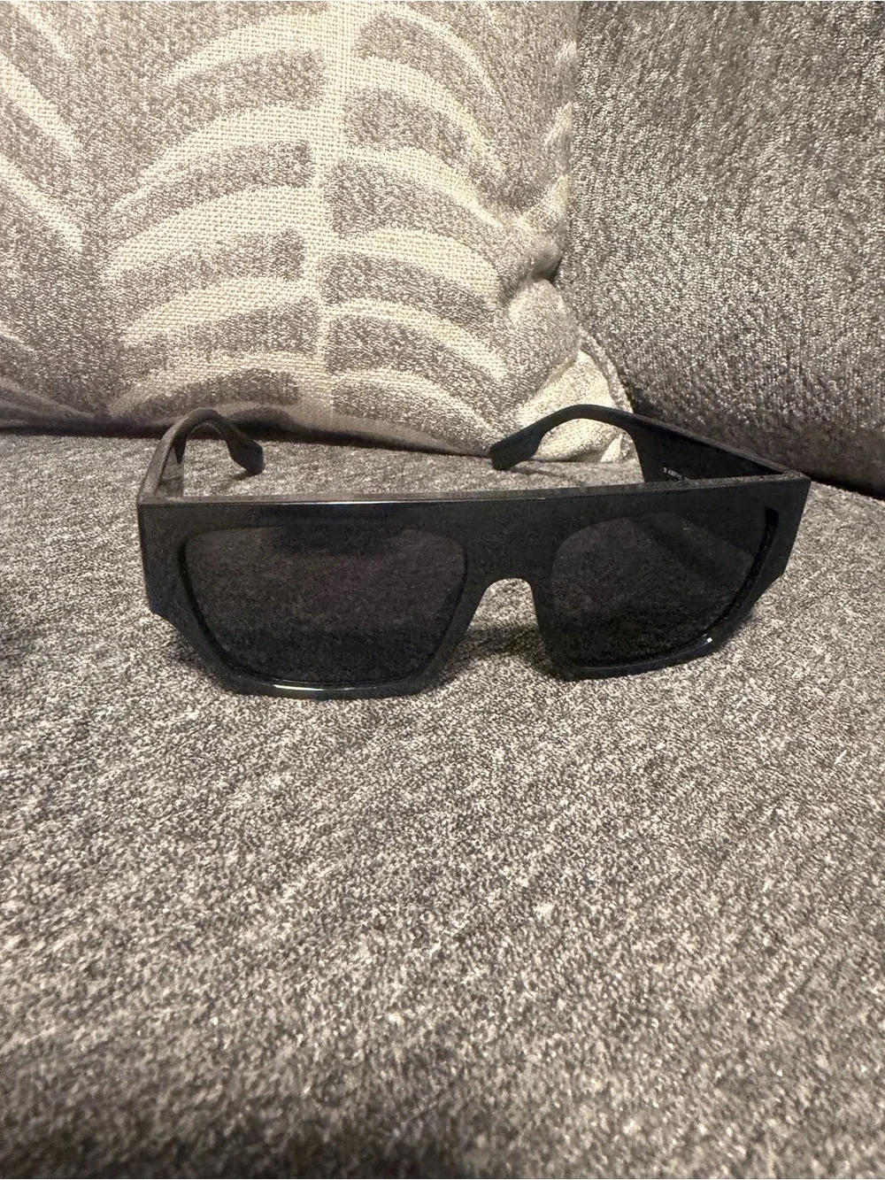 Burberry Black Rectangular Sunglasses