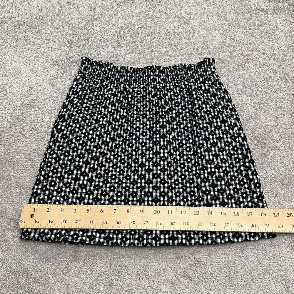 J. Crew crew sidewalk