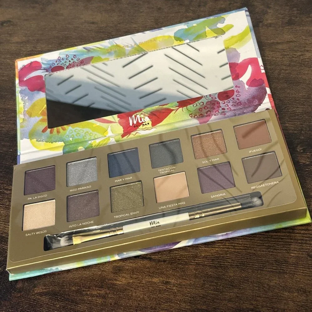 Mia del Mar brand new