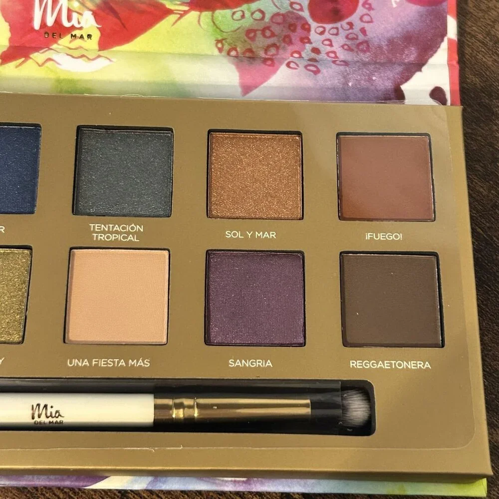 Mia del Mar brand new