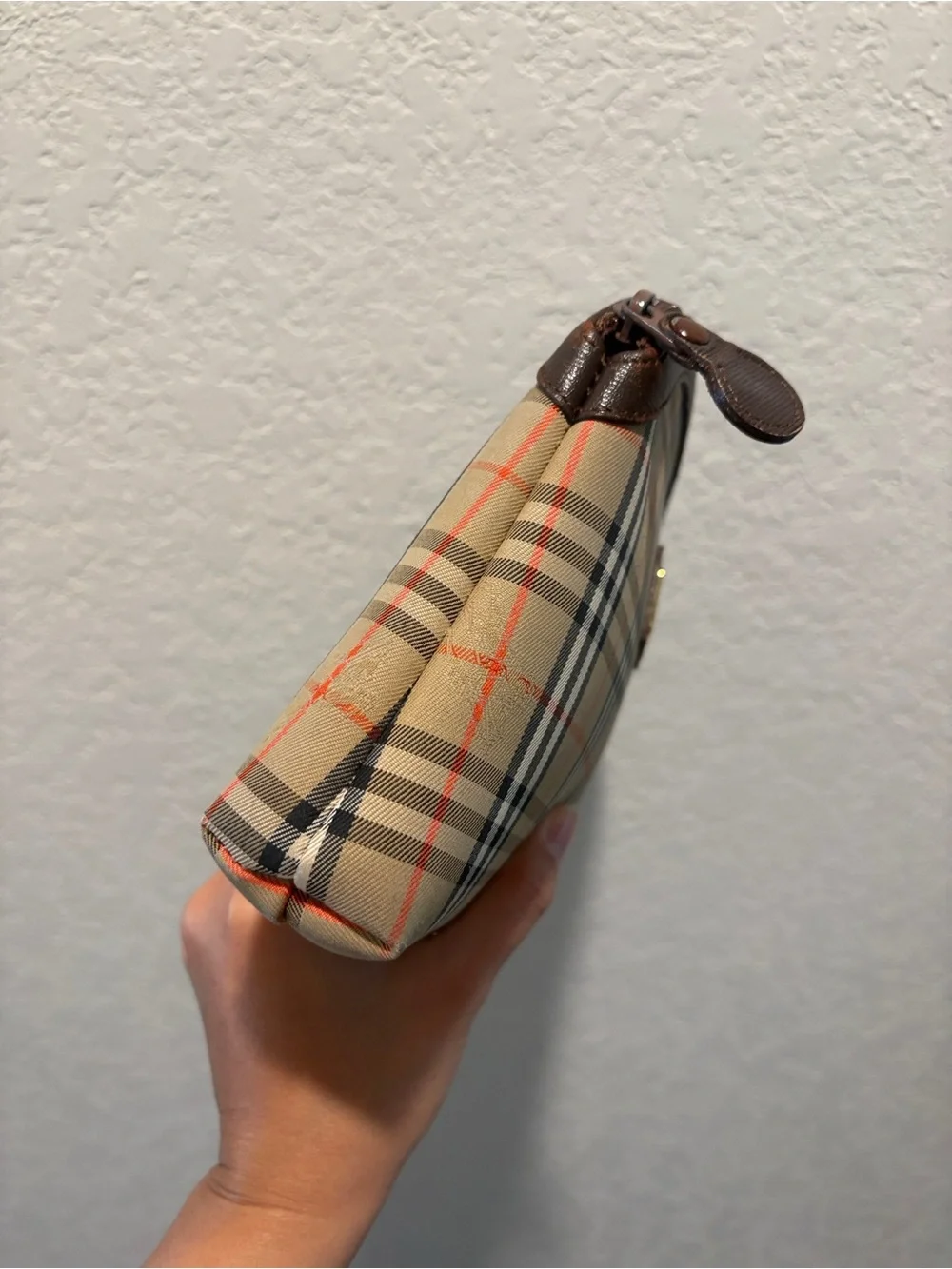 Burberry classic plaid