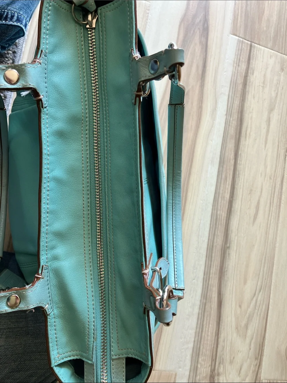 Coach gallery north
