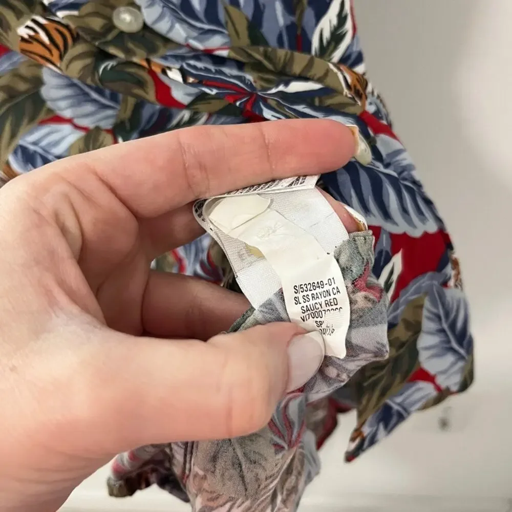 Banana Republic large up palm