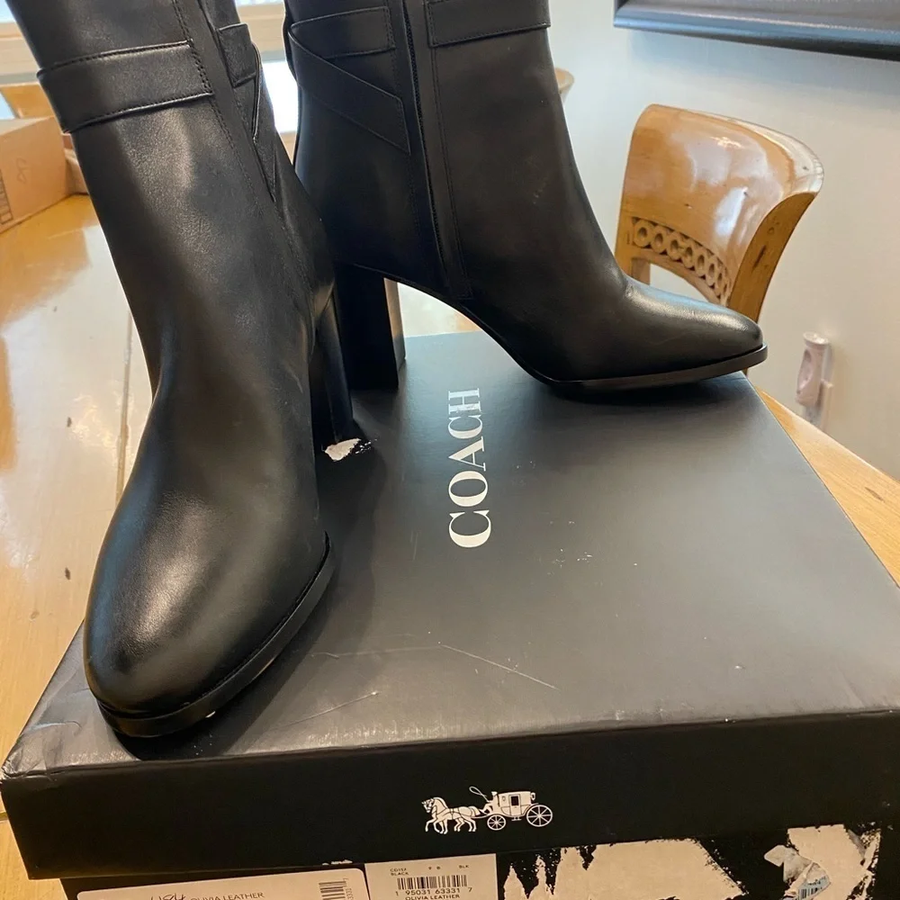 Coach have price
