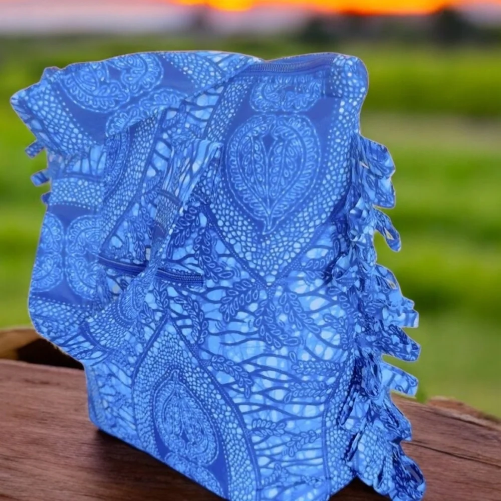 yeirdesign textured blue