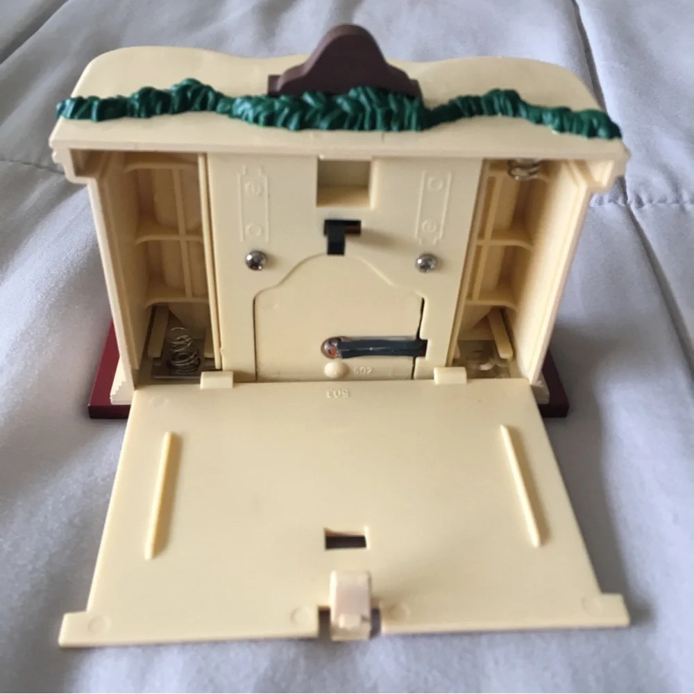 Hallmark requires 2aa
