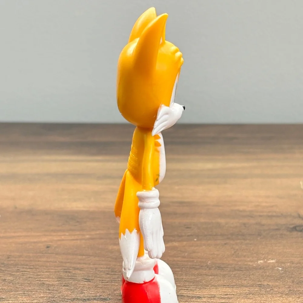 SEGA Sonic The Hedgehog Bend Ems Tails Bendable Poseable Toy Action Figure 2022