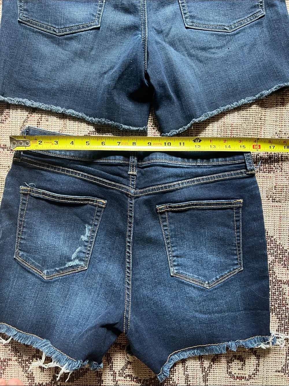 aerie two pairs