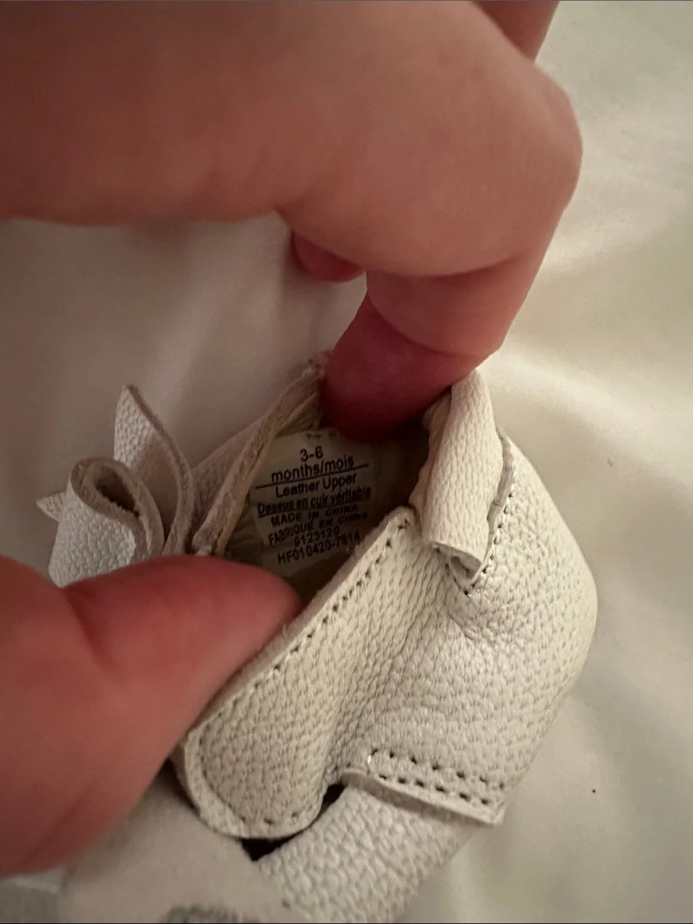 Robeez White Mary Jane Bow Leather Baby Shoes
