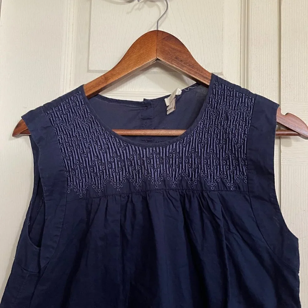 J. Crew Womens Navy Blue Sleeveless Embroidered Yolk Boxy Blouse Size 4